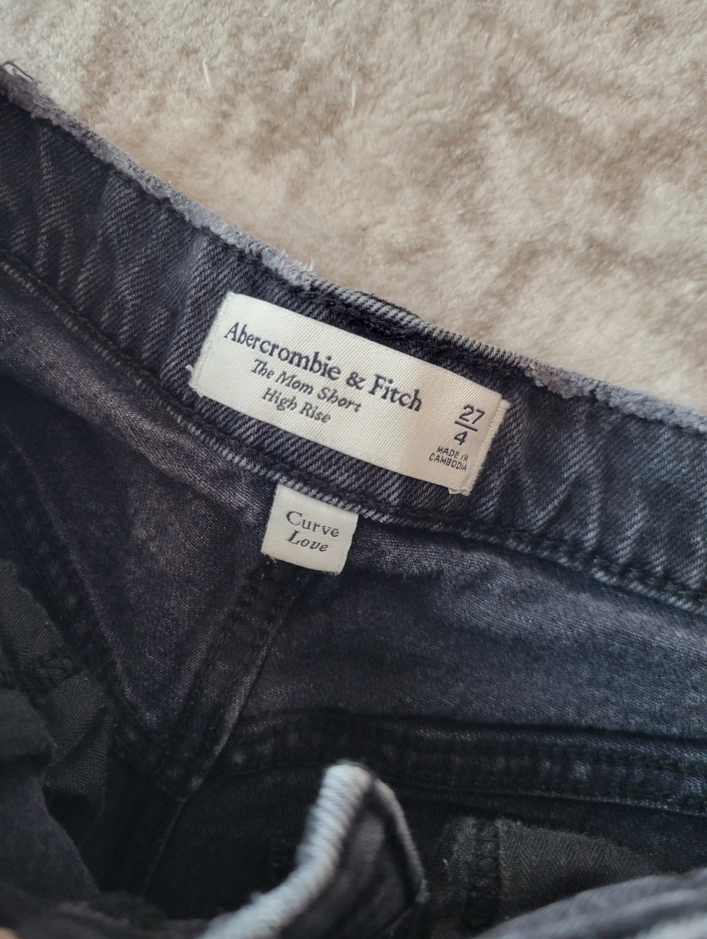 Abercrombie & Fitch The Mom Short 27/4 High Rise Black Denim 90s Distressed - Picture 4 of 6